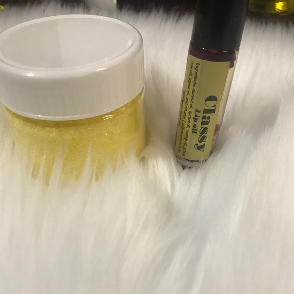 💋just in💋 CLASSY lip oil for normal or dry lip - Picture 4 of 7